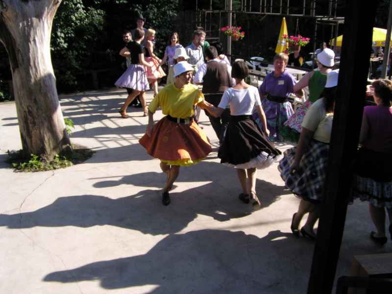 Závěr taneční sezóny 2002/2003 - Farma, Obřany